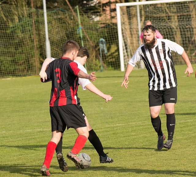 库明加断契勇士羞辱合同！批评老板吝啬，12亿白白给叫花子？.